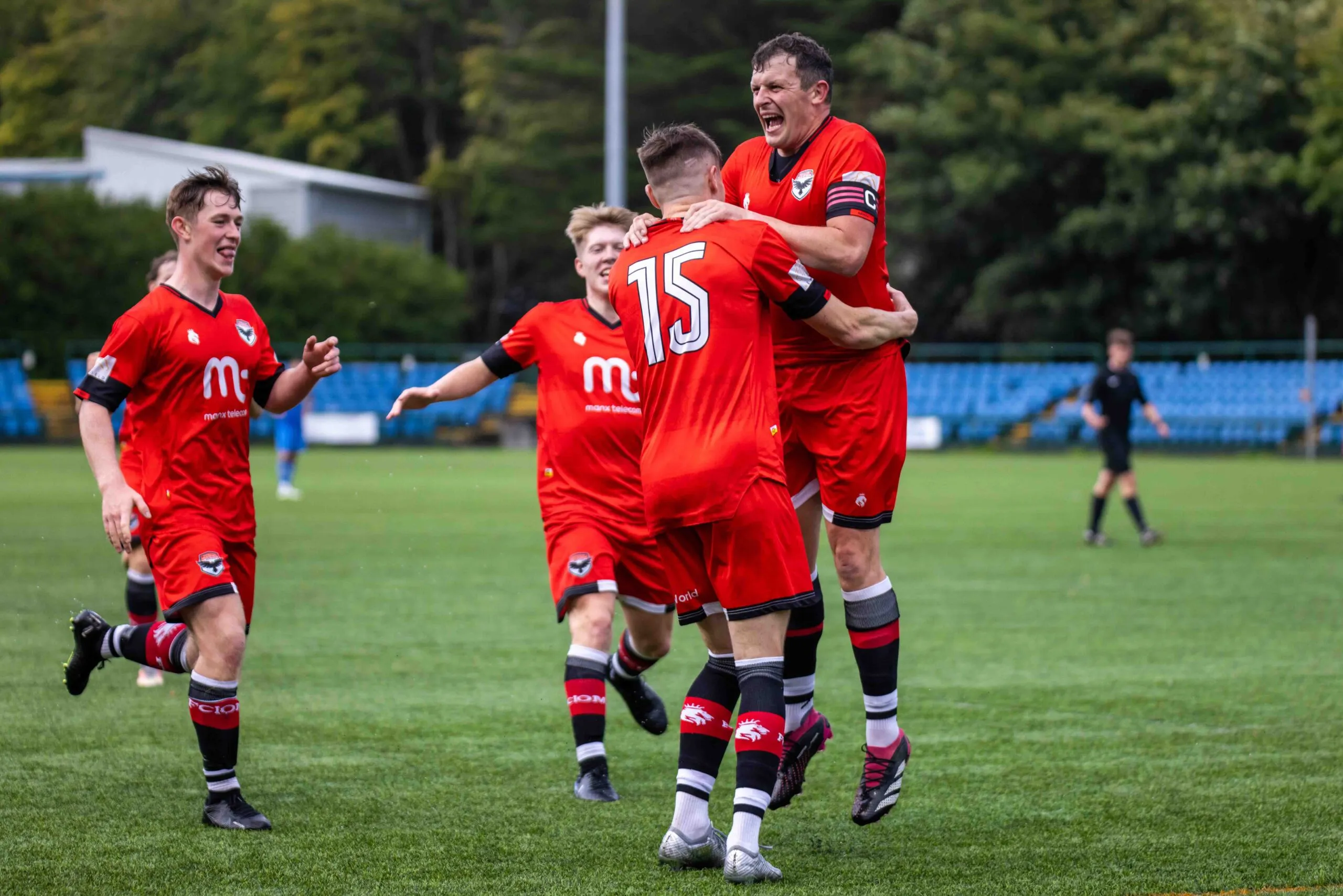 Match Report: FC Isle of Man 2 – 1 Padiham FC