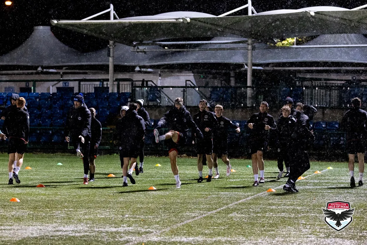 SQUAD NEWS: Glossop North End (H)