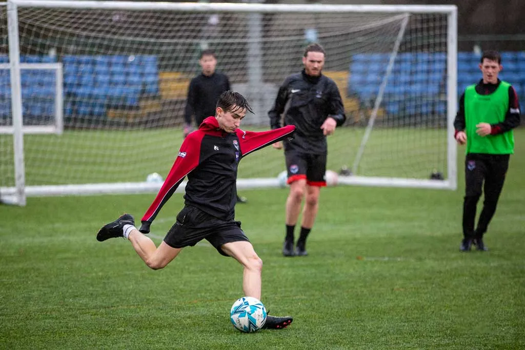 SQUAD NEWS: Avro (A)