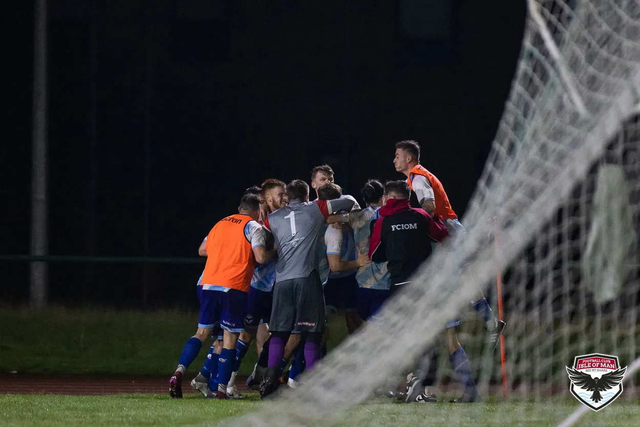 SQUAD NEWS: Longridge Town (A)