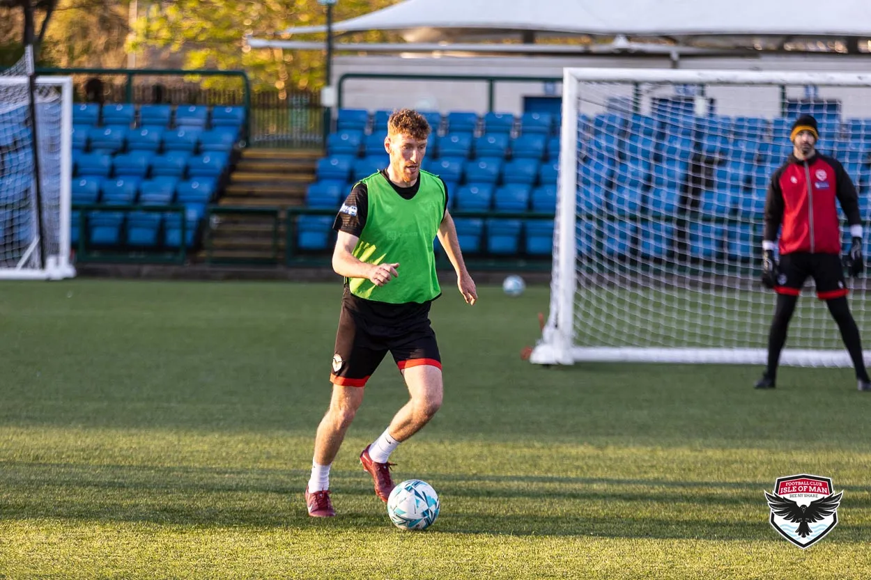 SQUAD NEWS: Wythenshawe Town (H)