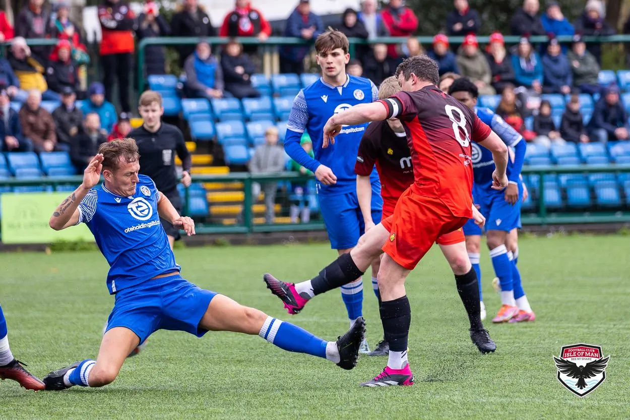 SQUAD NEWS: Wythenshawe Town
